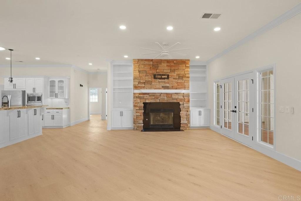 Alpine, California, 91901, United States, 4 Bedrooms Bedrooms, ,4 BathroomsBathrooms,Residential,For Sale,1905868