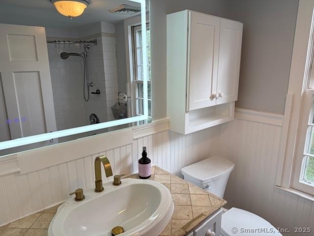 Wilton, Connecticut, 06897, United States, 4 Bedrooms Bedrooms, ,3 BathroomsBathrooms,Residential,For Sale,1988837