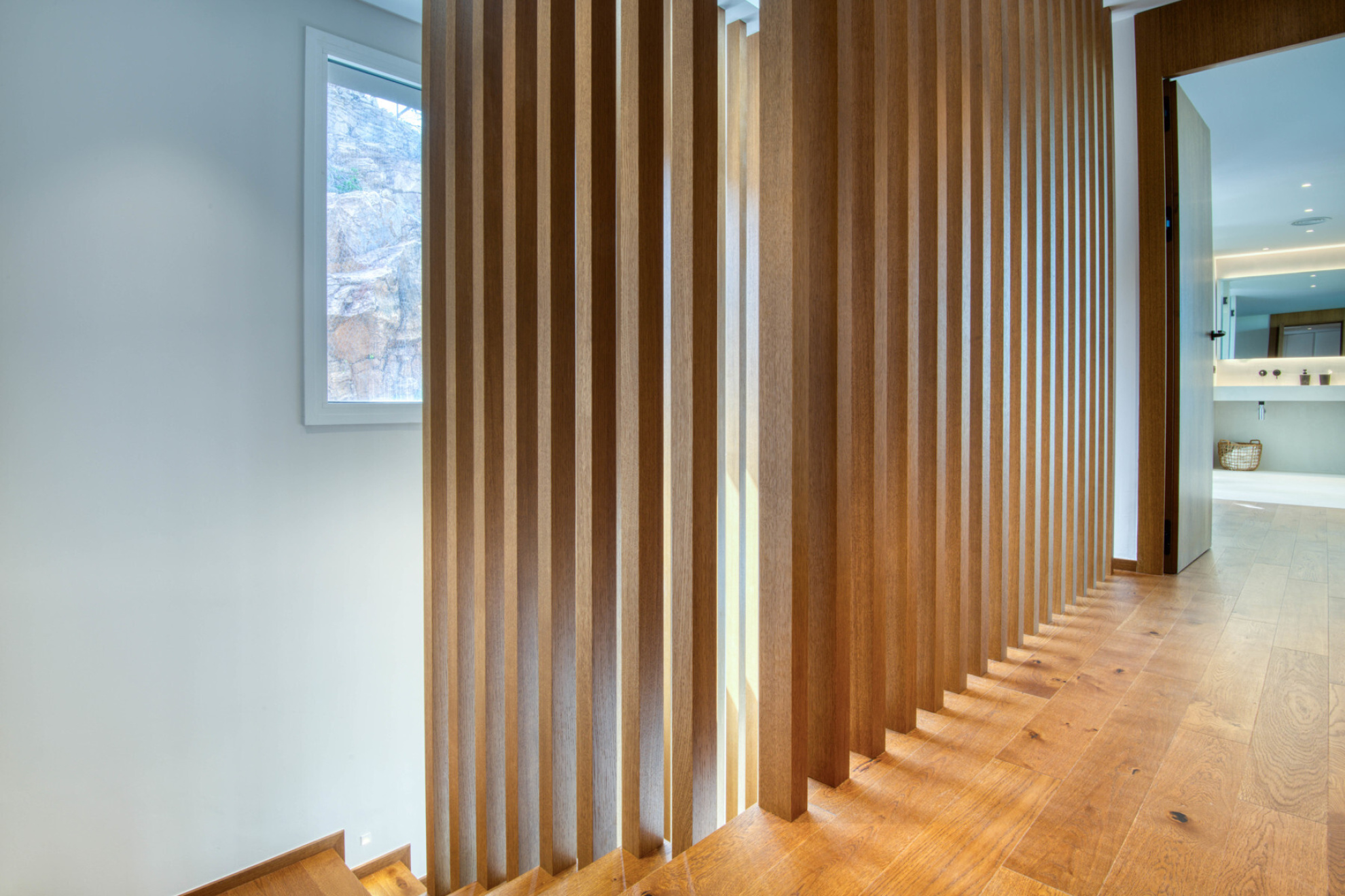  House with swimming pool and sea views in private urbanization in Sa Riera. - 物件實景