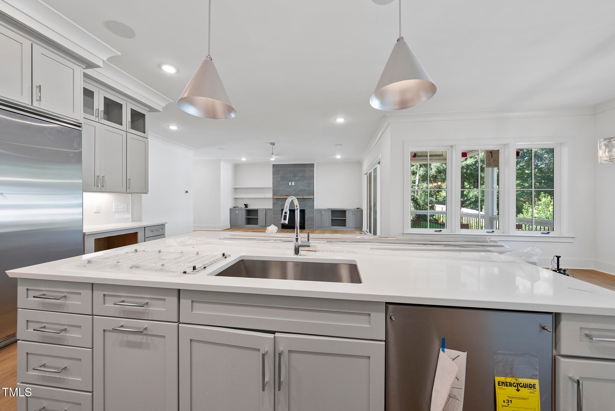 Raleigh, North Carolina, 27607, United States, 5 Bedrooms Bedrooms, ,5 BathroomsBathrooms,Residential,For Sale,1895455