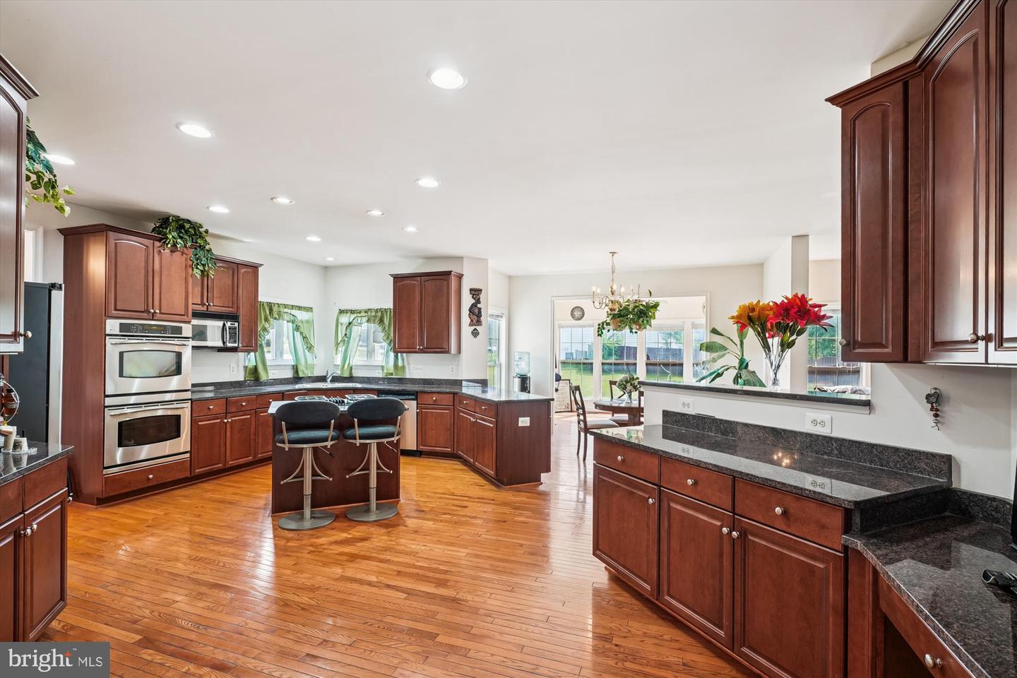 Woodbridge, Virginia, 22193, United States, 4 Bedrooms Bedrooms, ,5 BathroomsBathrooms,Residential,For Sale,1950998