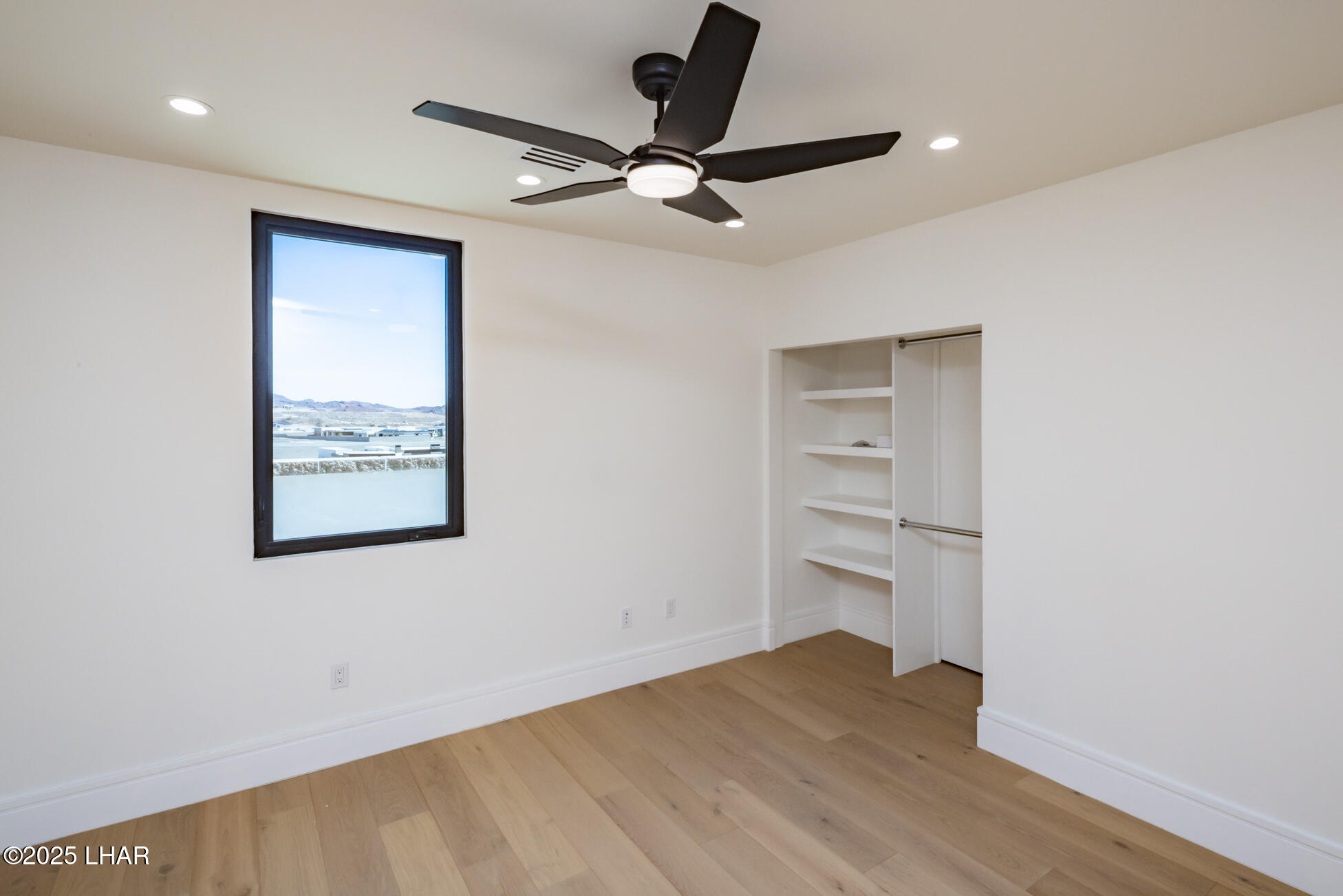 Lake Havasu City, Arizona, 86406, United States, 6 Bedrooms Bedrooms, ,3 BathroomsBathrooms,Residential,For Sale,1766228