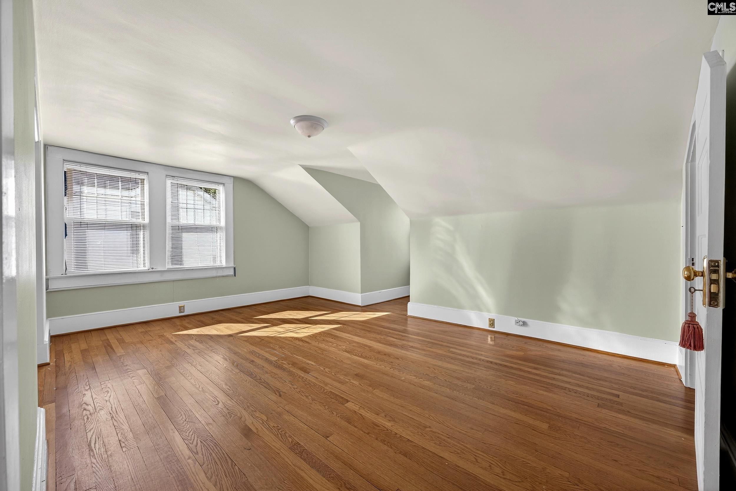  2726 Burney Drive  Shandon - 物件實景