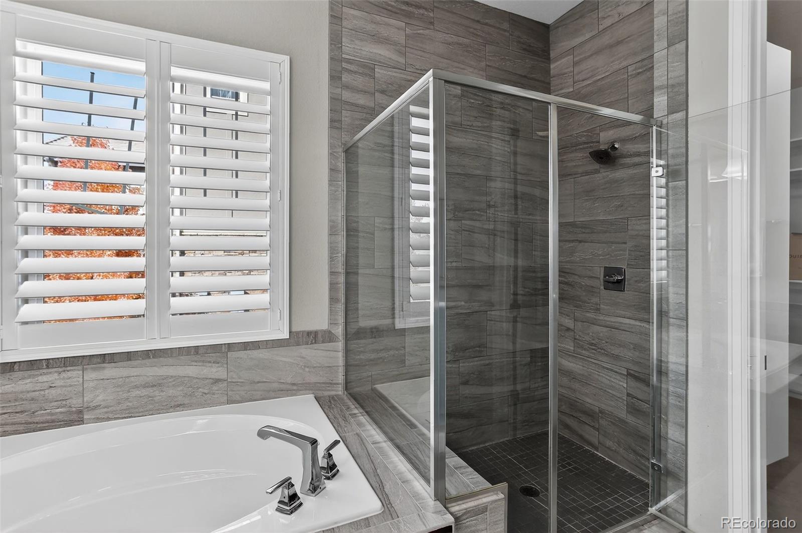 Arvada, Colorado, 80007, United States, 5 Bedrooms Bedrooms, ,1 BathroomBathrooms,Residential,For Sale,1992181