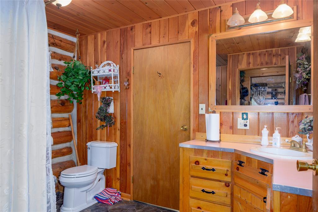 Troy, Montana, 59935, United States, 5 Bedrooms Bedrooms, ,3 BathroomsBathrooms,Residential,For Sale,1982632