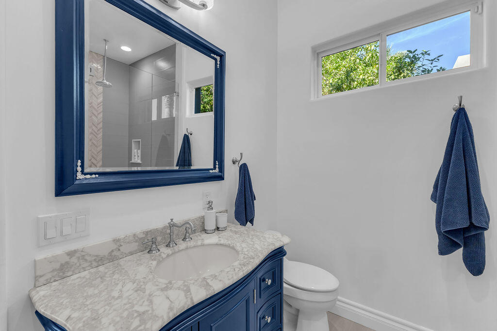 La Quinta, California, 92253, United States, 4 Bedrooms Bedrooms, ,2 BathroomsBathrooms,Residential,For Sale,1987635