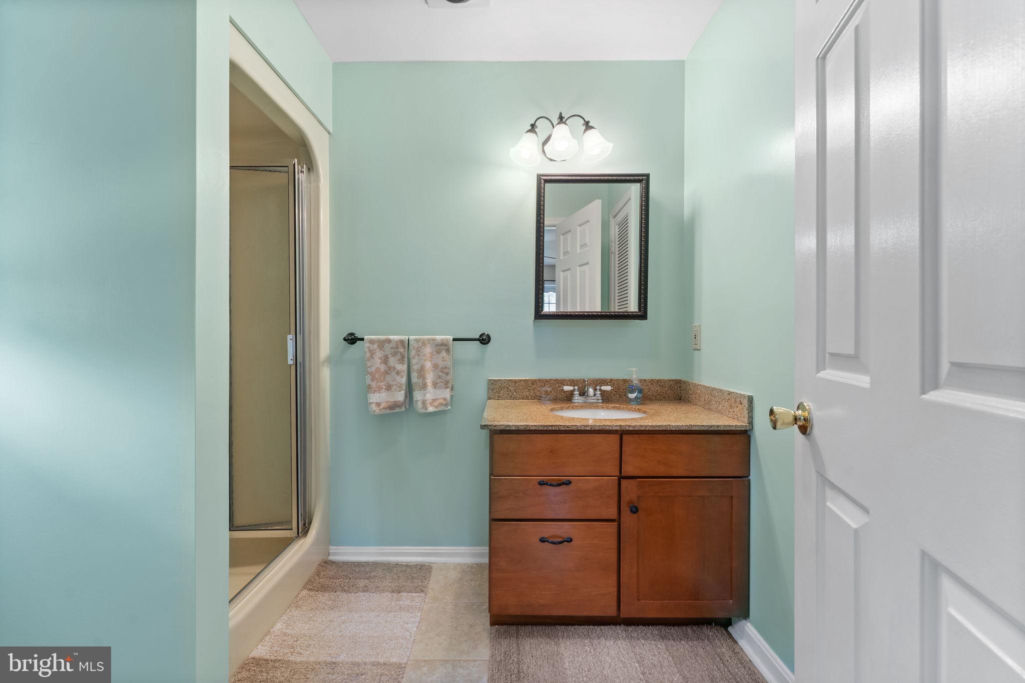 Marshall, Virginia, 20115, United States, 3 Bedrooms Bedrooms, ,2 BathroomsBathrooms,Residential,For Sale,1937903