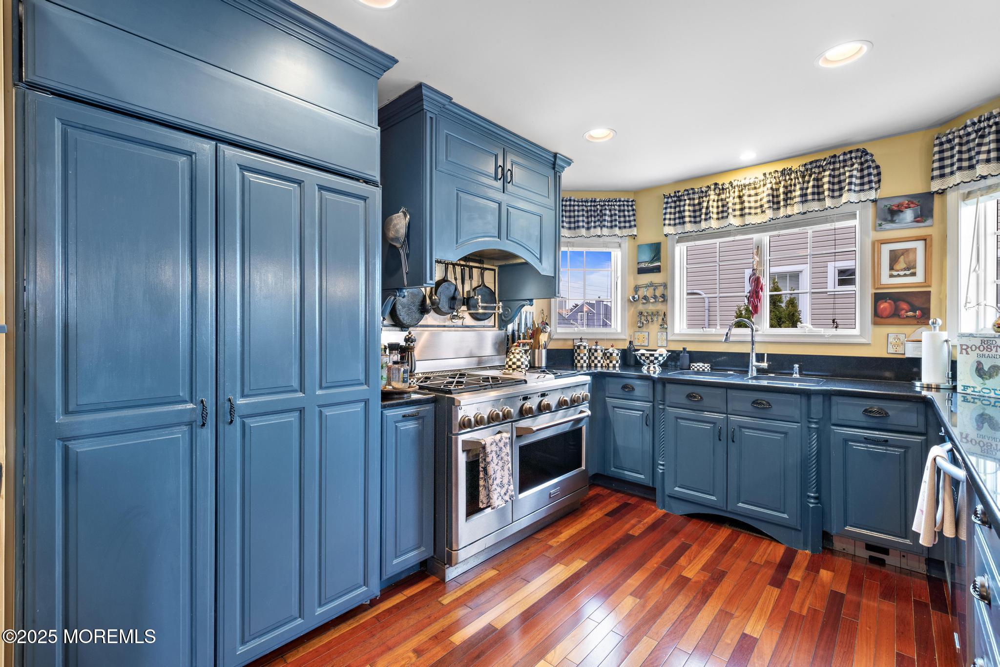 Little Egg Harbor, New Jersey, 08087, United States, 4 Bedrooms Bedrooms, ,4 BathroomsBathrooms,Residential,For Sale,1987432