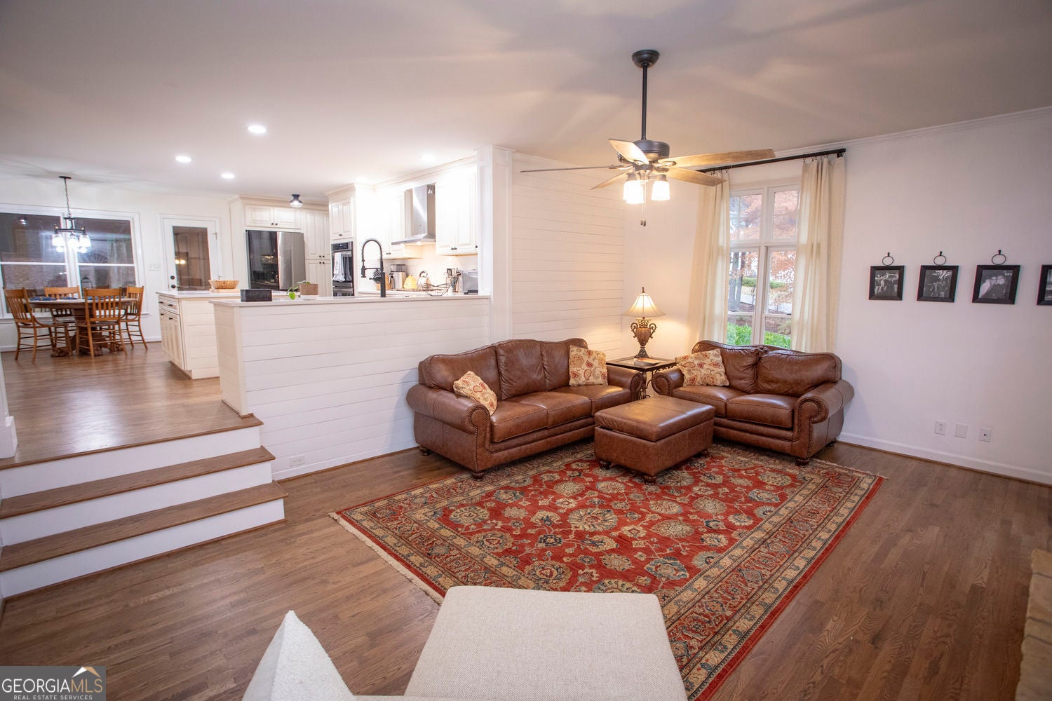 Marietta, Georgia, 30064, United States, 5 Bedrooms Bedrooms, ,4 BathroomsBathrooms,Residential,For Sale,2016385