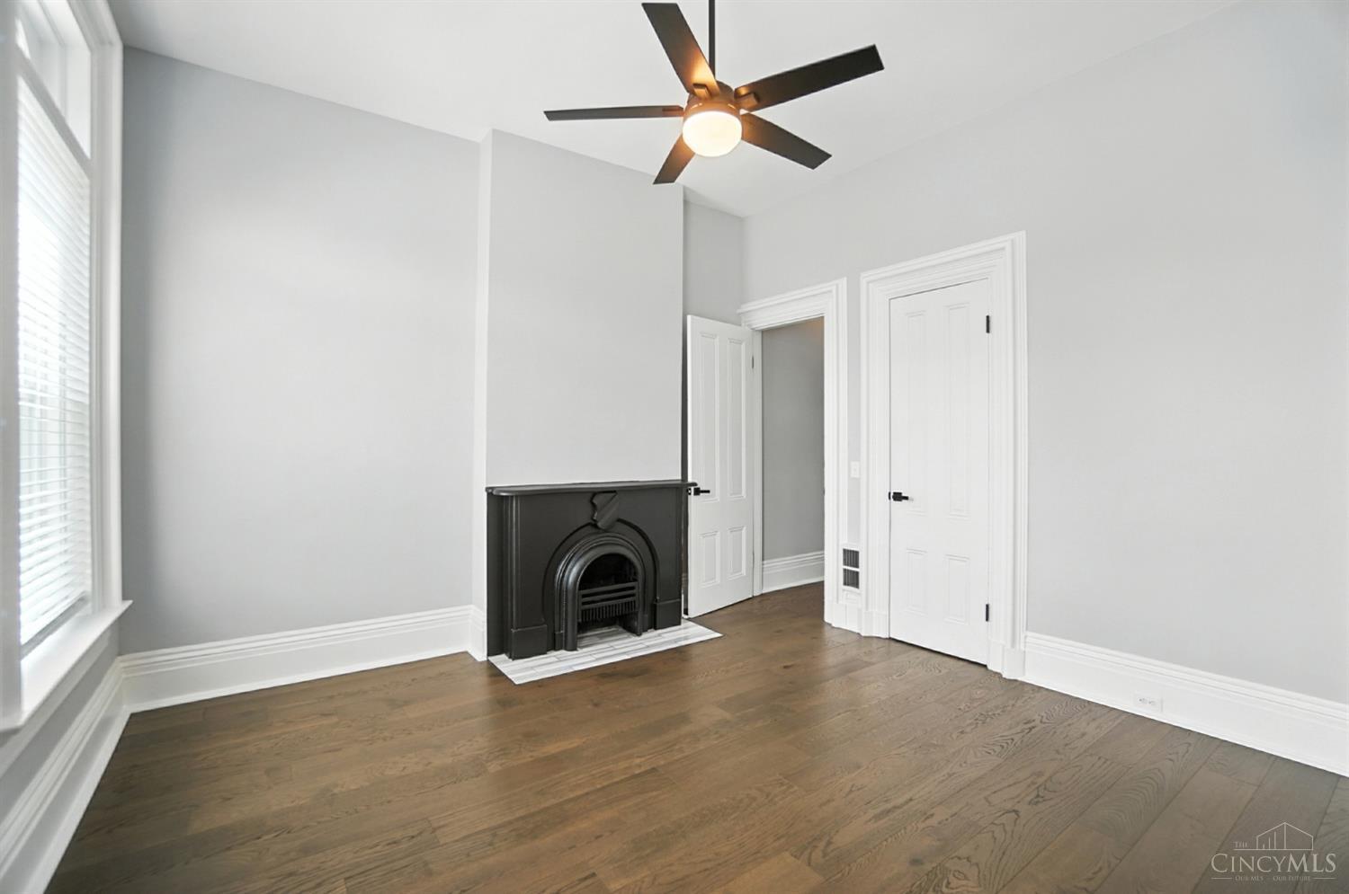 Cincinnati, Ohio, 45214, United States, 4 Bedrooms Bedrooms, ,3 BathroomsBathrooms,Residential,For Sale,1955713