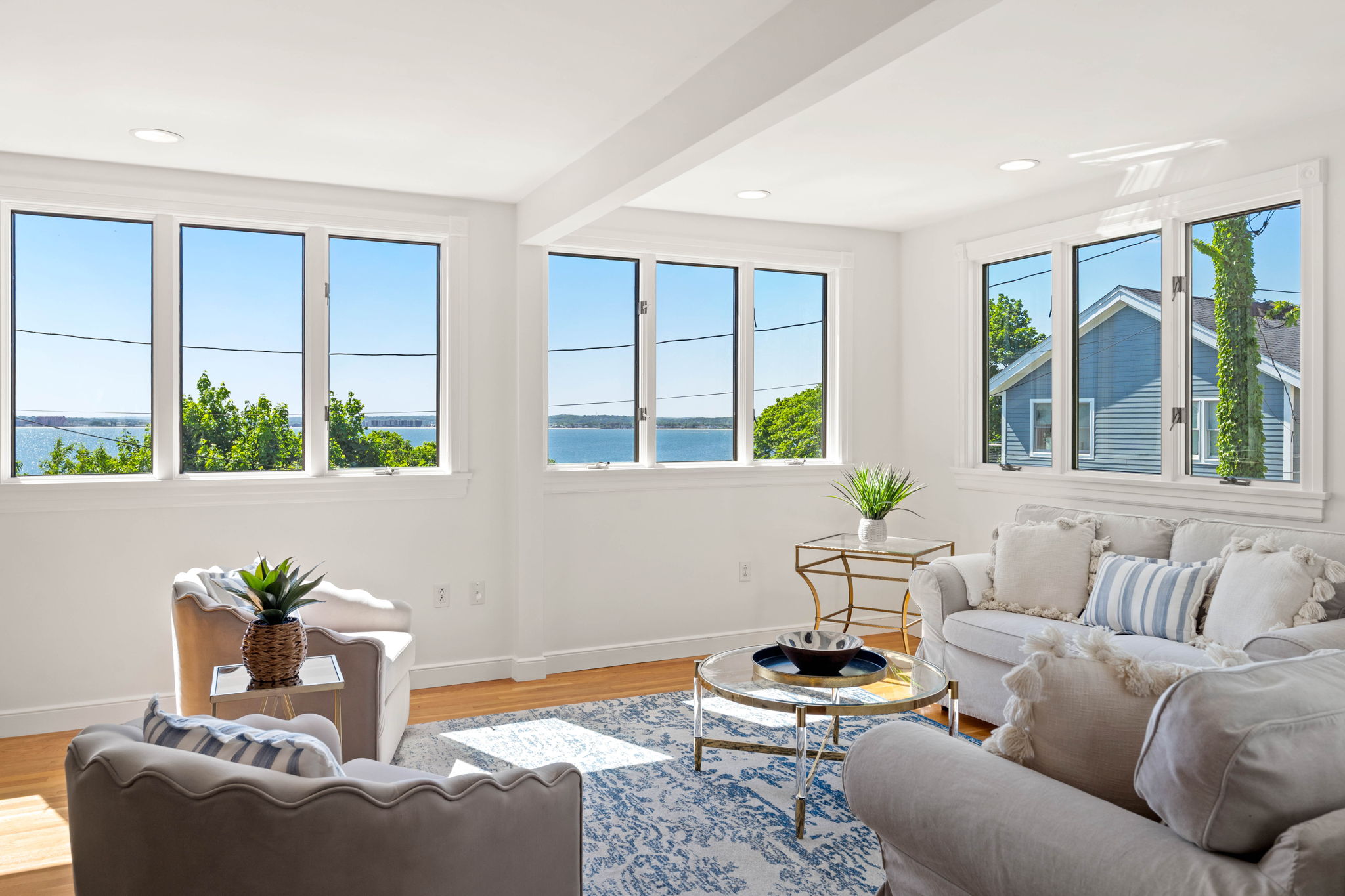  26 Karolyn Circle, Nahant, MA, 01908 - 物件實景