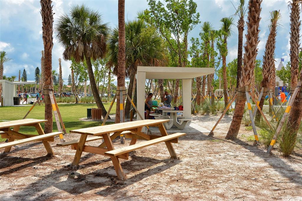Sarasota, Florida, 34242, United States, 4 Bedrooms Bedrooms, ,3 BathroomsBathrooms,Residential,For Sale,1885427