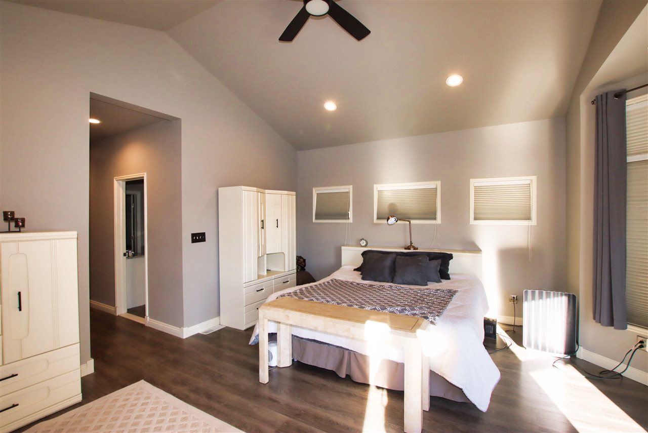 Boyne City, Michigan, 49712, United States, 5 Bedrooms Bedrooms, ,3 BathroomsBathrooms,Residential,For Sale,1986275