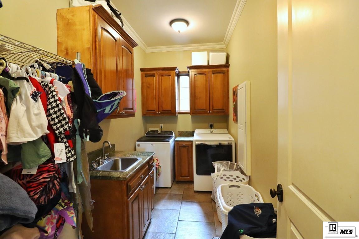 West Monroe, Louisiana, 71291, United States, 5 Bedrooms Bedrooms, ,5 BathroomsBathrooms,Residential,For Sale,1794590