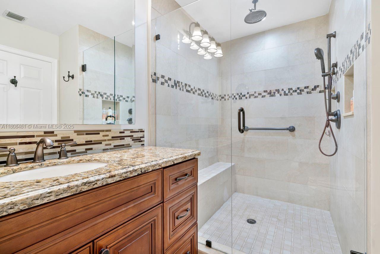 Jupiter, Florida, 33477, United States, 3 Bedrooms Bedrooms, ,2 BathroomsBathrooms,Residential,For Sale,1827227