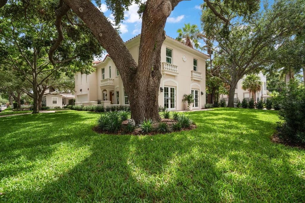 Tampa, Florida, 33629, United States, 3 Bedrooms Bedrooms, ,3 BathroomsBathrooms,Residential,For Sale,1850386