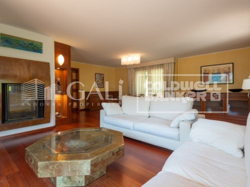 Escaldes-Engordany, Andorra, AD, 6 Bedrooms Bedrooms, ,4 BathroomsBathrooms,Residential,For Sale,1448713
