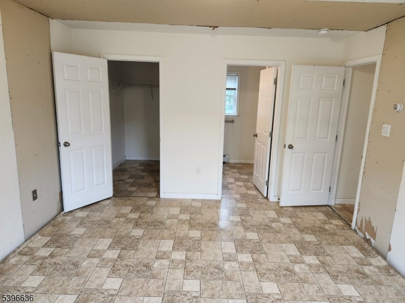 Fairfield Twp., New Jersey, 07004, United States, 3 Bedrooms Bedrooms, ,3 BathroomsBathrooms,Residential,For Sale,1990197