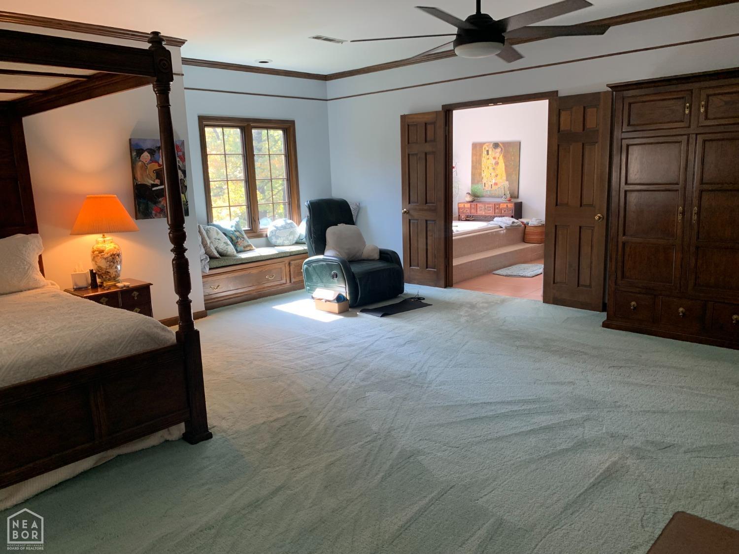 Wynne, Arkansas, 72396, United States, 4 Bedrooms Bedrooms, ,5 BathroomsBathrooms,Residential,For Sale,1979958