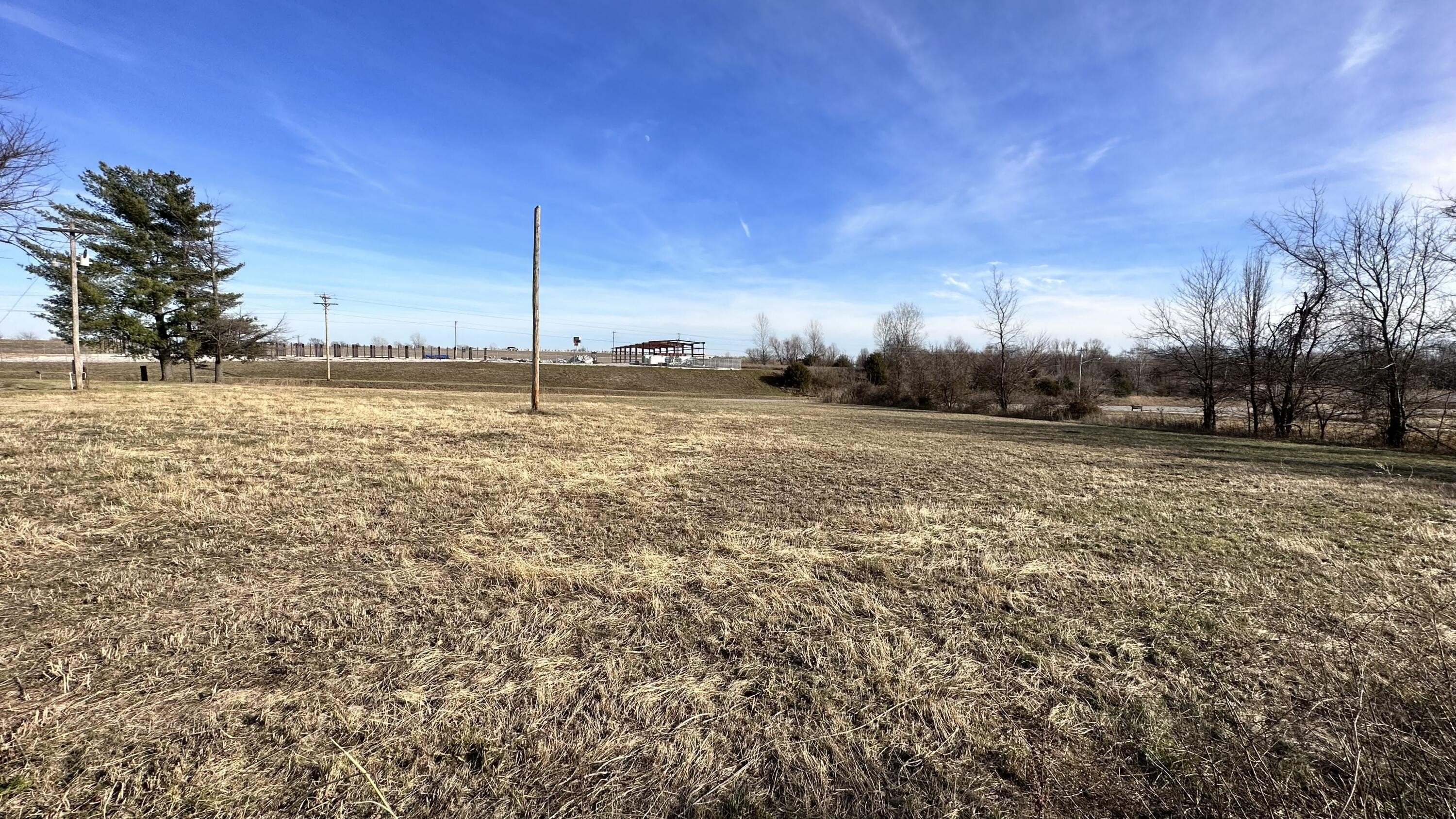 Bolivar, Missouri, 65613, United States, ,Residential,For Sale,1937869