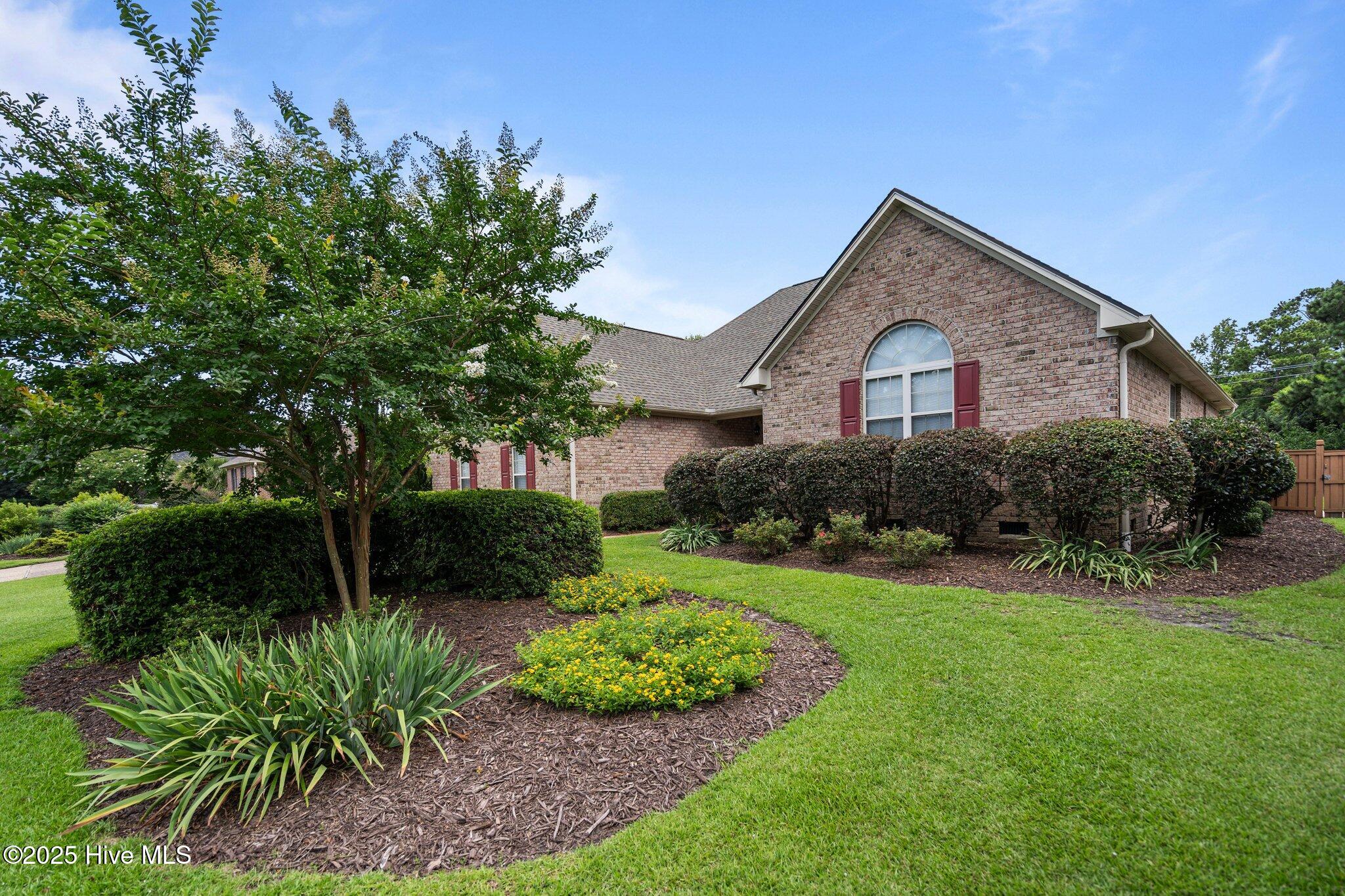 Wilmington, North Carolina, 28411, United States, 4 Bedrooms Bedrooms, ,3 BathroomsBathrooms,Residential,For Sale,1874008