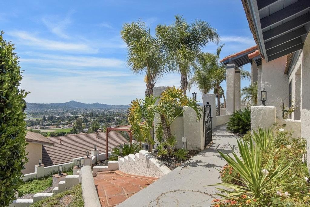 El Cajon, California, 92019, United States, 4 Bedrooms Bedrooms, ,3 BathroomsBathrooms,Residential,For Sale,2002892