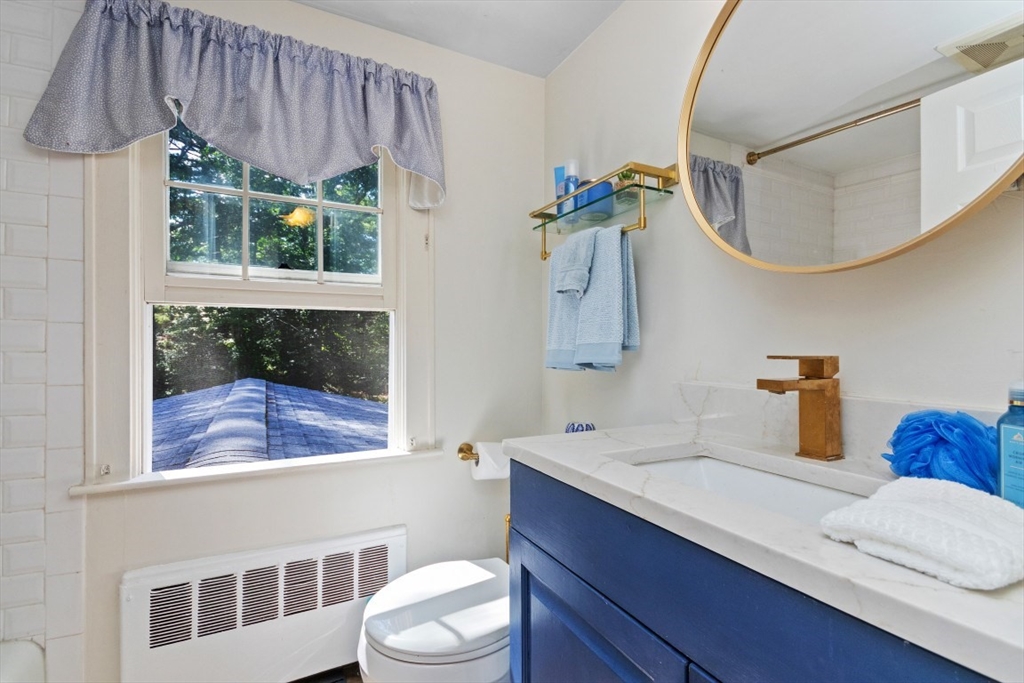 Westwood, Massachusetts, 02090, United States, 3 Bedrooms Bedrooms, ,2 BathroomsBathrooms,Residential,For Sale,1902303