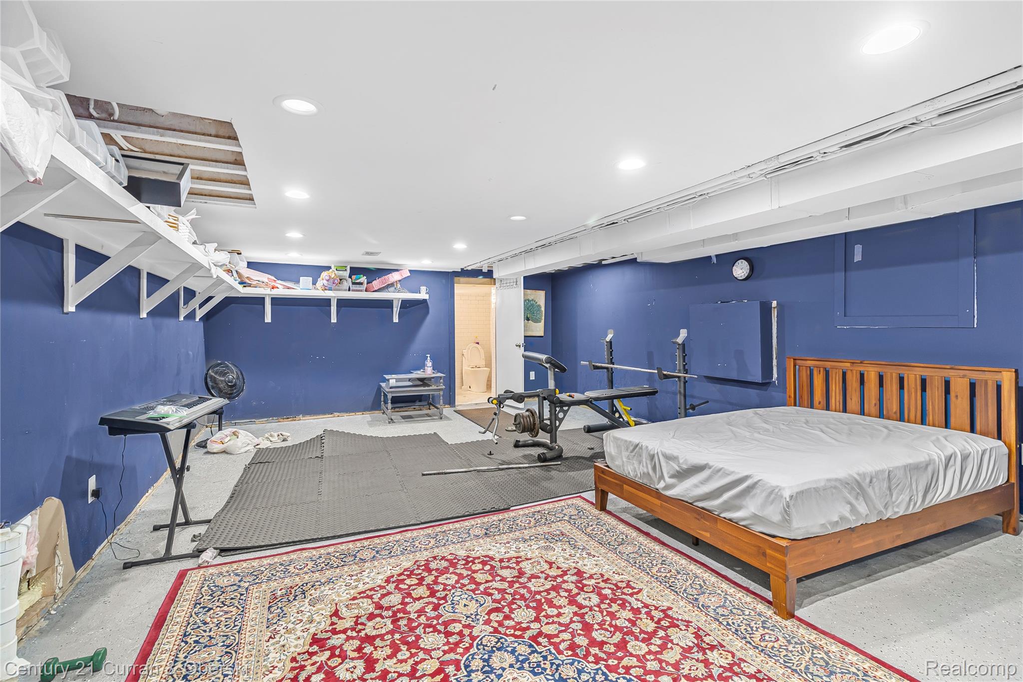 Dearborn, Michigan, 48124, United States, 4 Bedrooms Bedrooms, ,3 BathroomsBathrooms,Residential,For Sale,1921247