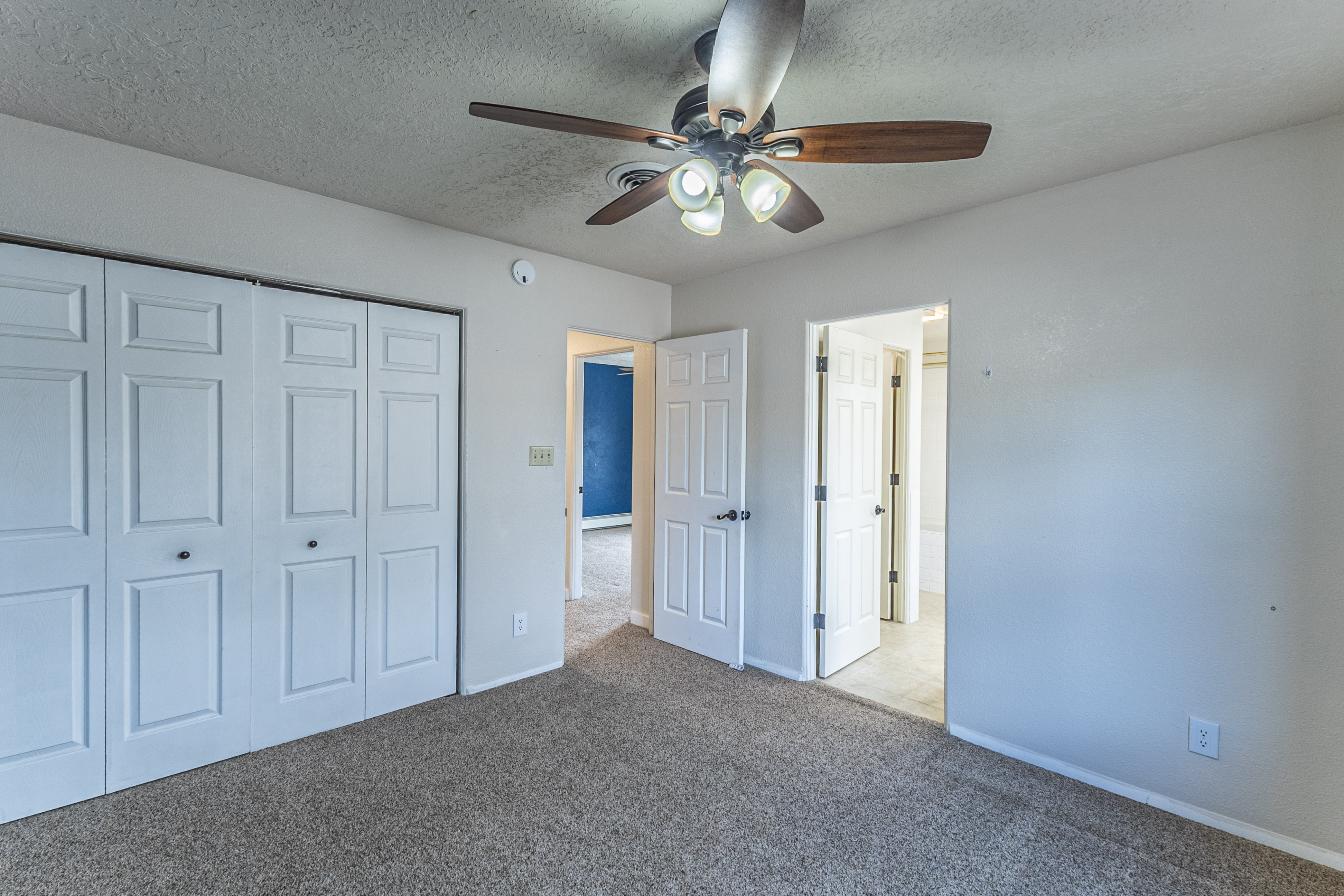 Farmington, New Mexico, 87402, United States, 4 Bedrooms Bedrooms, ,3 BathroomsBathrooms,Residential,For Sale,1995445