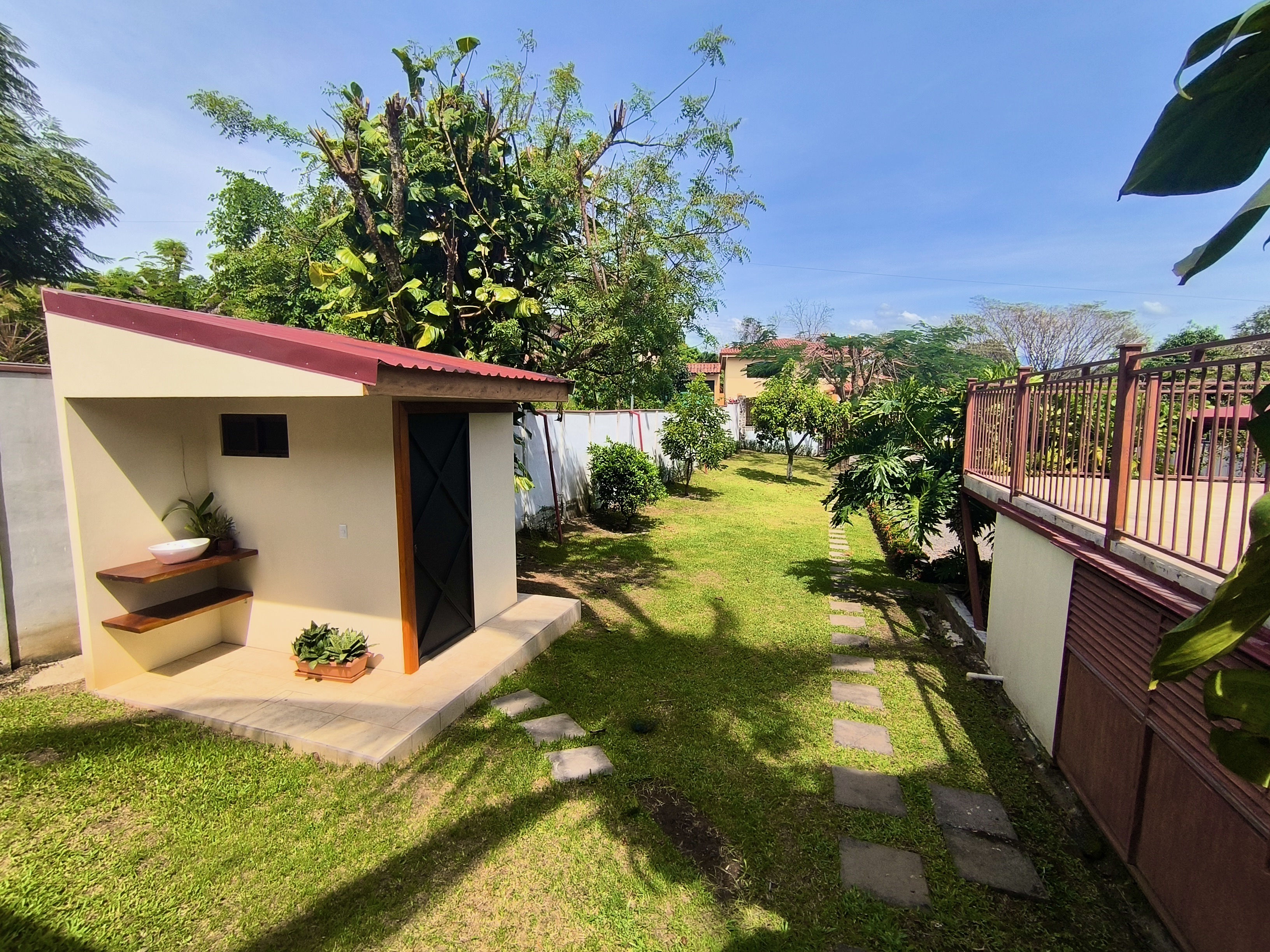 Atenas, Alajuela, CR, 4 Bedrooms Bedrooms, ,4 BathroomsBathrooms,Residential,For Sale,1687102