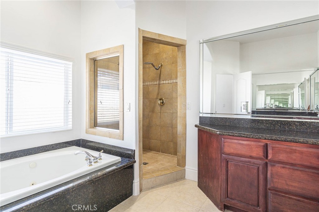 Apple Valley, California, 92307, United States, 5 Bedrooms Bedrooms, ,5 BathroomsBathrooms,Residential,For Sale,2025111