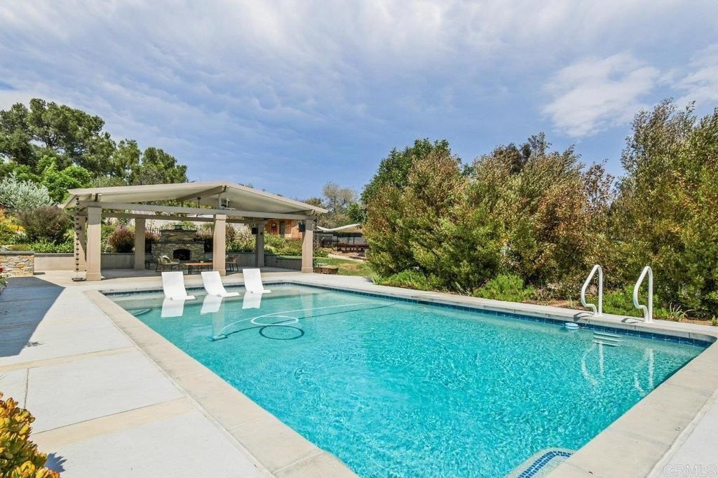 El Cajon, California, 92020, United States, 4 Bedrooms Bedrooms, ,2 BathroomsBathrooms,Residential,For Sale,2003426