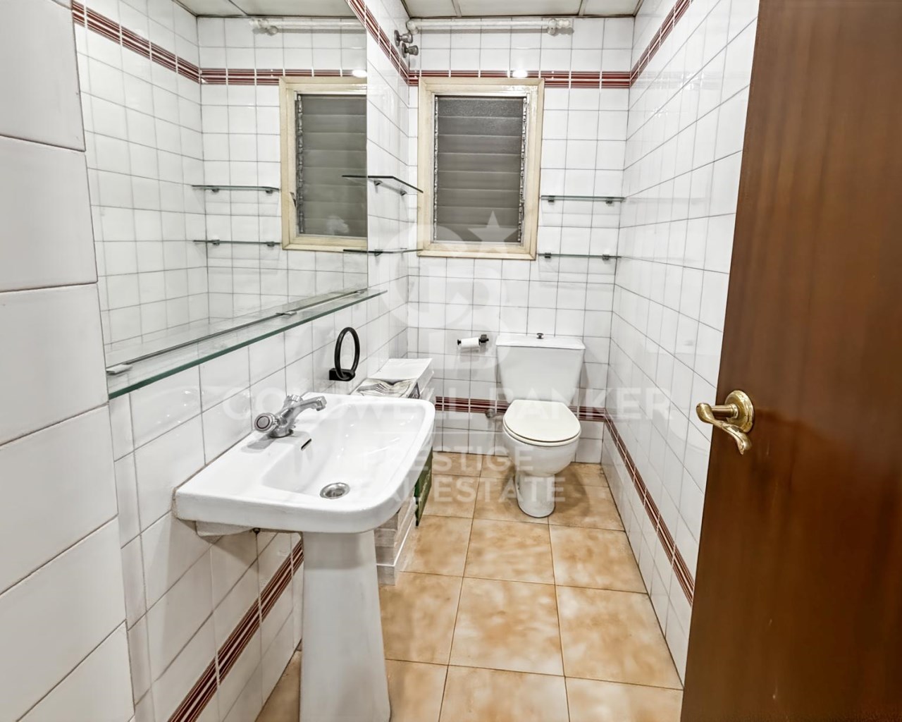 Barcelona, Barcelona, Eixample Barcelona, Barcelon, Barcelona, Catalonia, ES, 4 Bedrooms Bedrooms, ,2 BathroomsBathrooms,Residential,For Sale,Barcelona, Barcelona, Eixample Barcelona, Barcelon,1676734