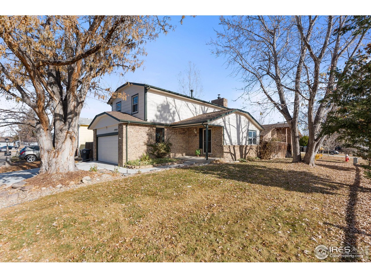 Longmont, Colorado, 80501, United States, 4 Bedrooms Bedrooms, ,2 BathroomsBathrooms,Residential,For Sale,1999140