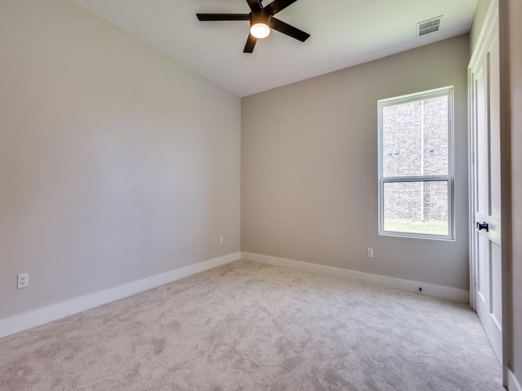 Gunter, Texas, 75058, United States, 5 Bedrooms Bedrooms, ,4 BathroomsBathrooms,Residential,For Sale,1925272