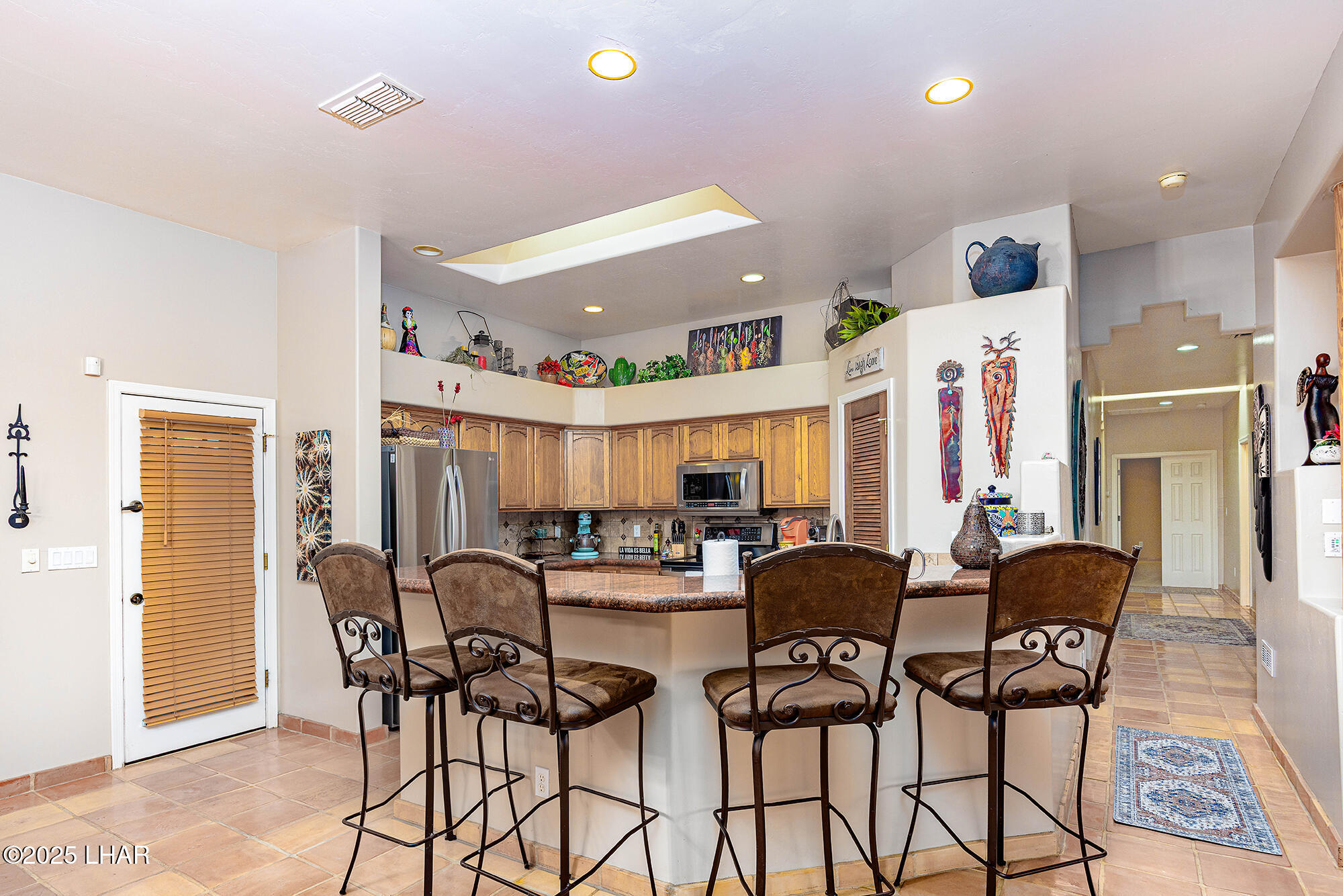 Lake Havasu City, Arizona, 86406, United States, 5 Bedrooms Bedrooms, ,3 BathroomsBathrooms,Residential,For Sale,1996890