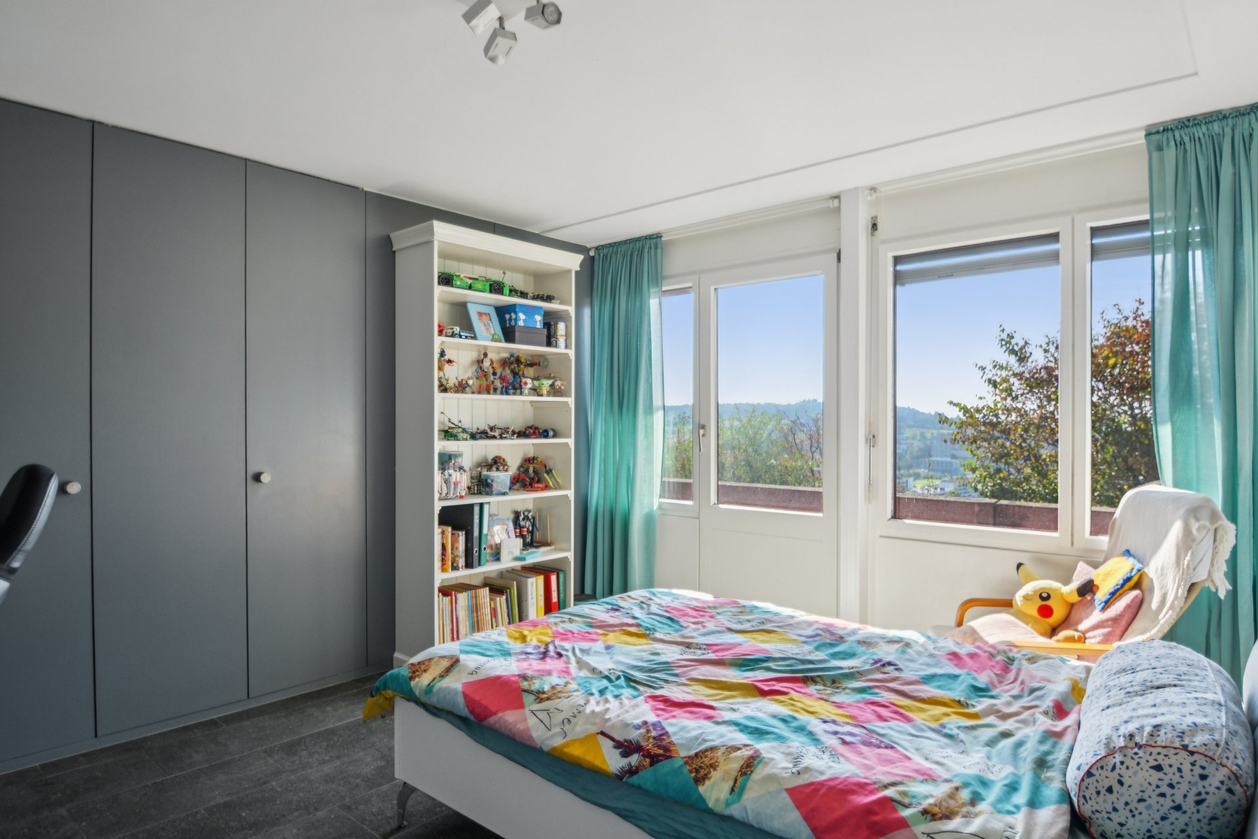  Exclusive Opportunity in Biel — Unique Architect-Designed Home, Exceptional Modu - 物件實景