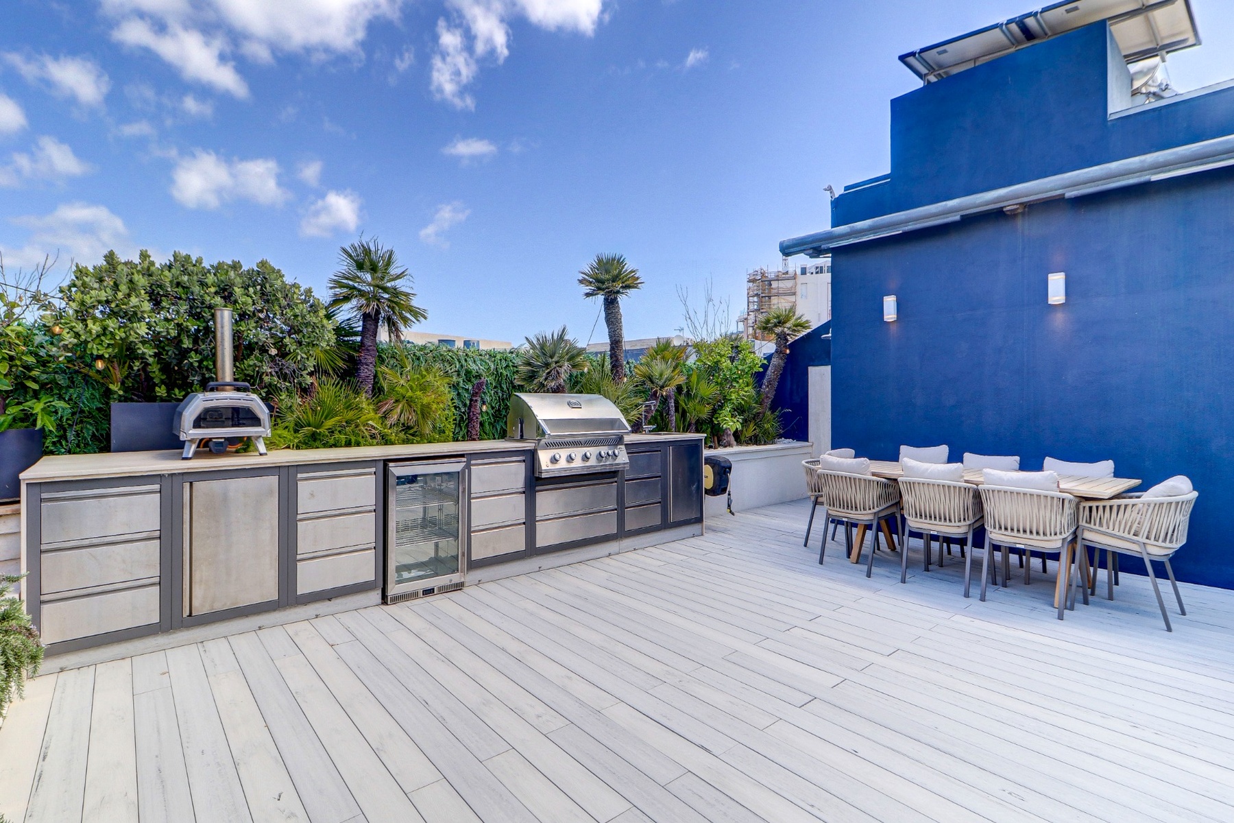  Luxurious Fully Furnished Duplex Penthouse with Pool - 物件實景