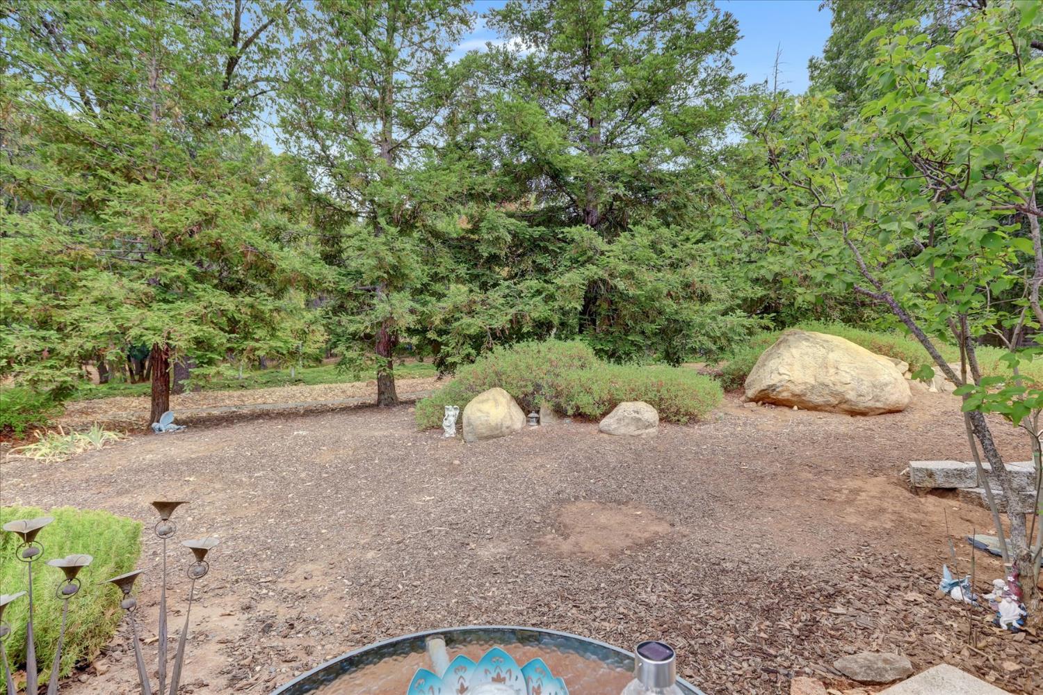 Grass Valley, California, 95945, United States, 2 Bedrooms Bedrooms, ,2 BathroomsBathrooms,Residential,For Sale,1990236