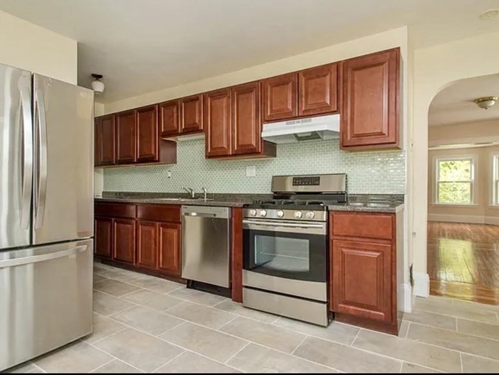 Somerville, Massachusetts, 02144, United States, 5 Bedrooms Bedrooms, ,3 BathroomsBathrooms,Residential,For Sale,1709211