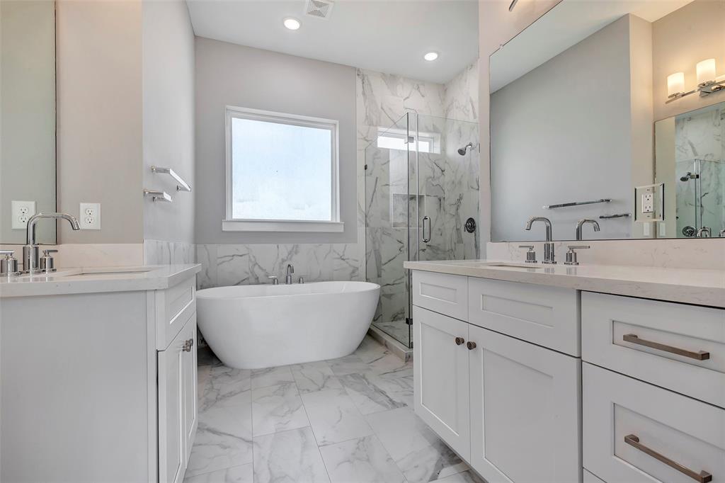 Houston, Texas, 77003, United States, 3 Bedrooms Bedrooms, ,4 BathroomsBathrooms,Residential,For Sale,1793835