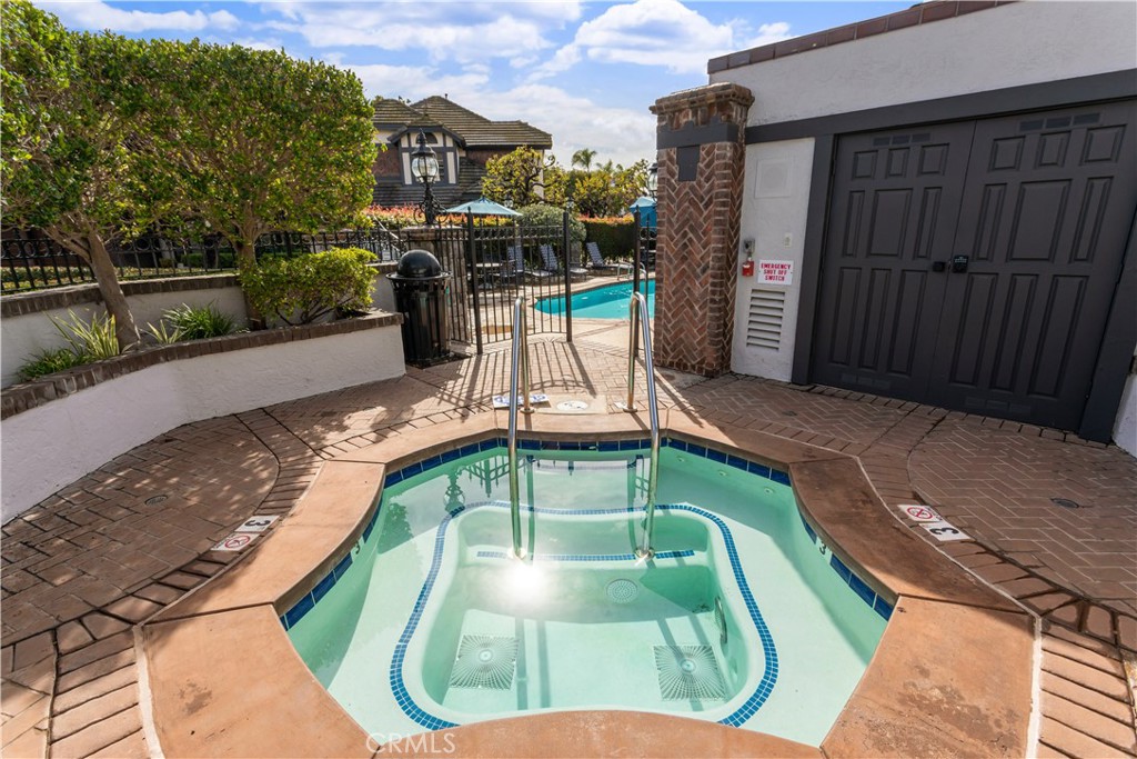 Carlsbad, California, 92009, United States, 3 Bedrooms Bedrooms, ,3 BathroomsBathrooms,Residential,For Sale,1997019