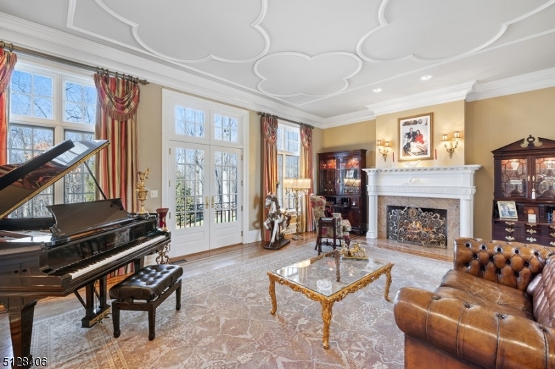 Bernardsville Boro, New Jersey, 07924, United States, 6 Bedrooms Bedrooms, ,10 BathroomsBathrooms,Residential,For Sale,1868903