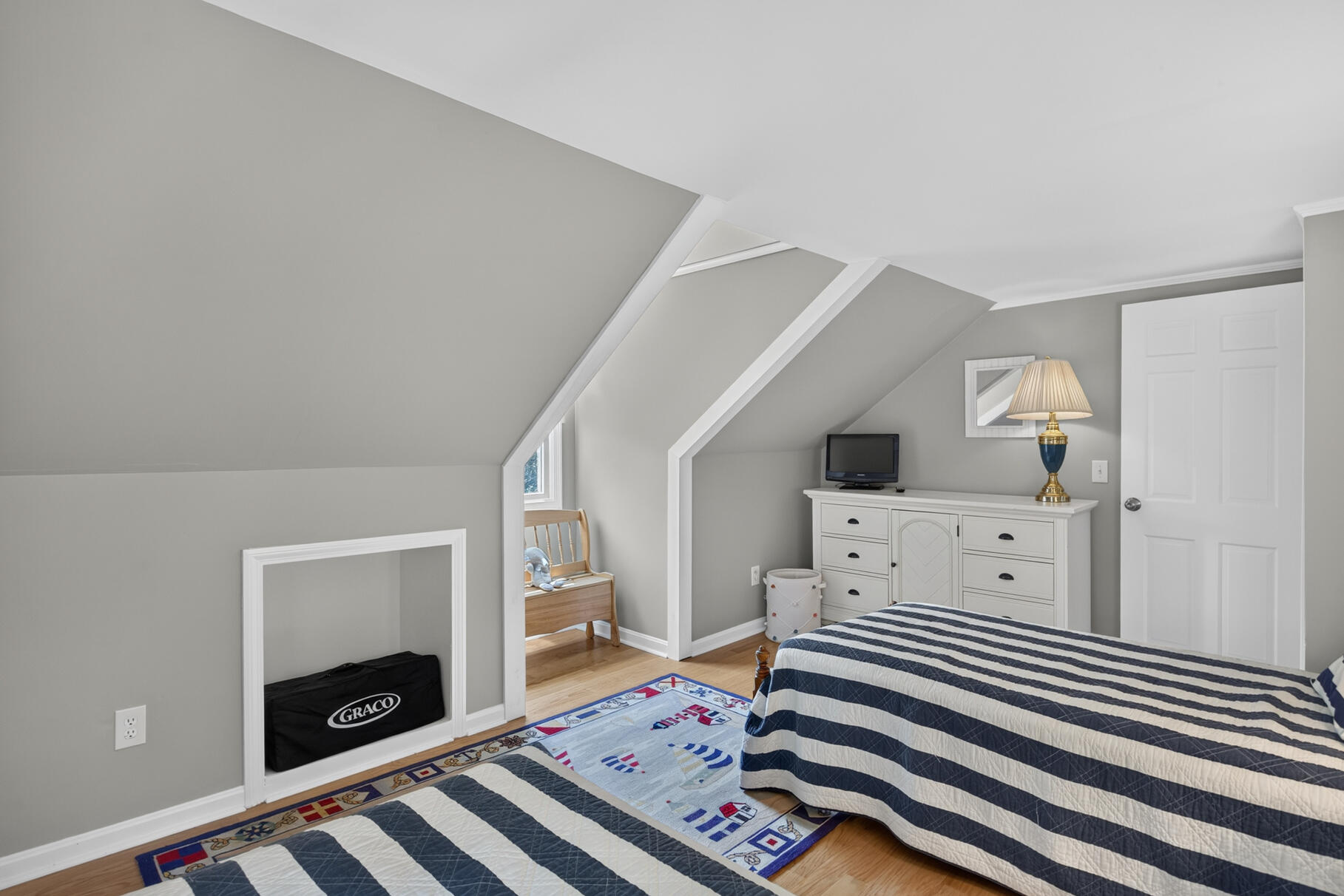  25 Marthas Lane, Harwich, MA, 02645 - 物件實景