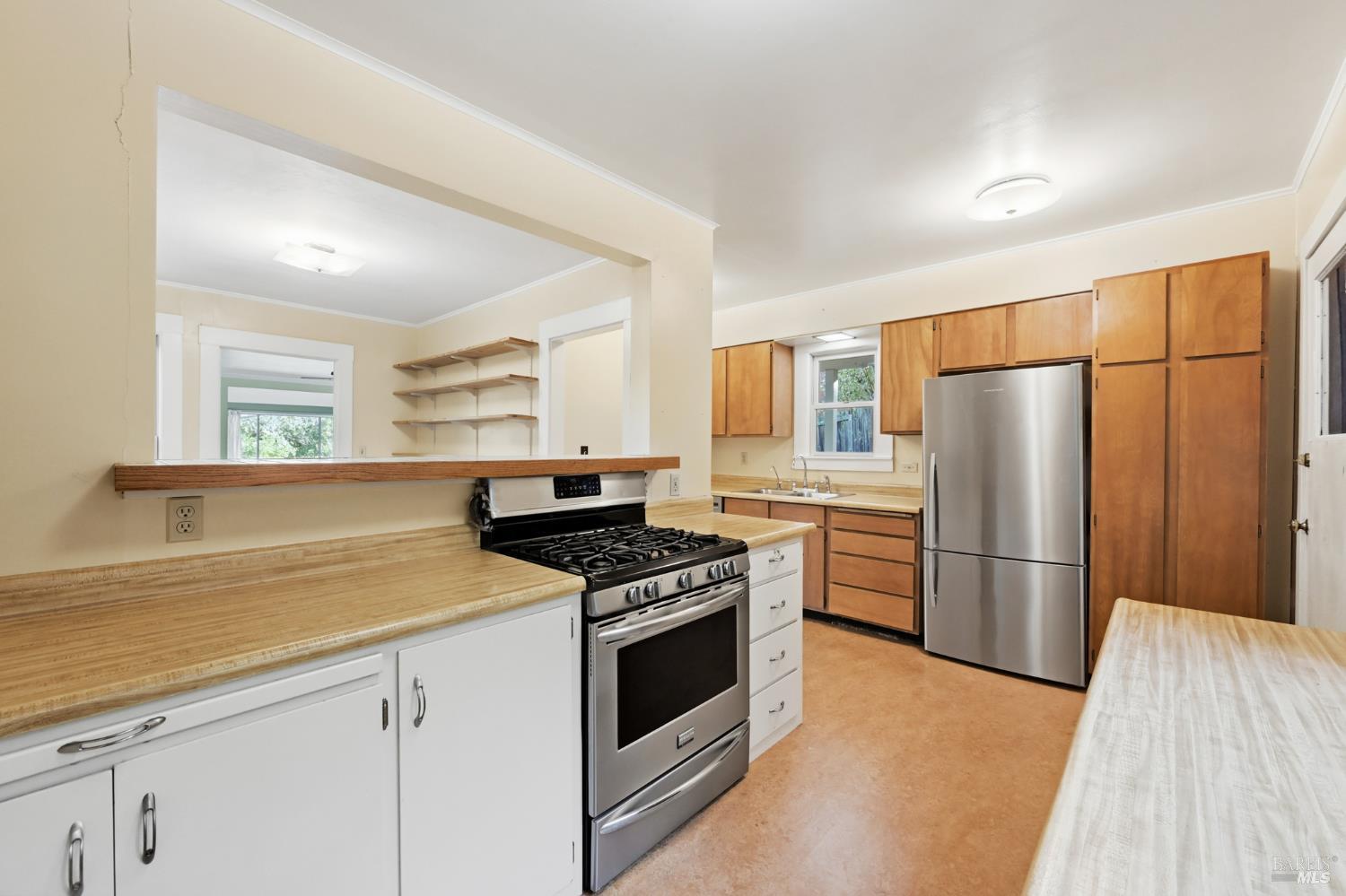 Fairfax, California, 94930, United States, 2 Bedrooms Bedrooms, ,2 BathroomsBathrooms,Residential,For Sale,1989097