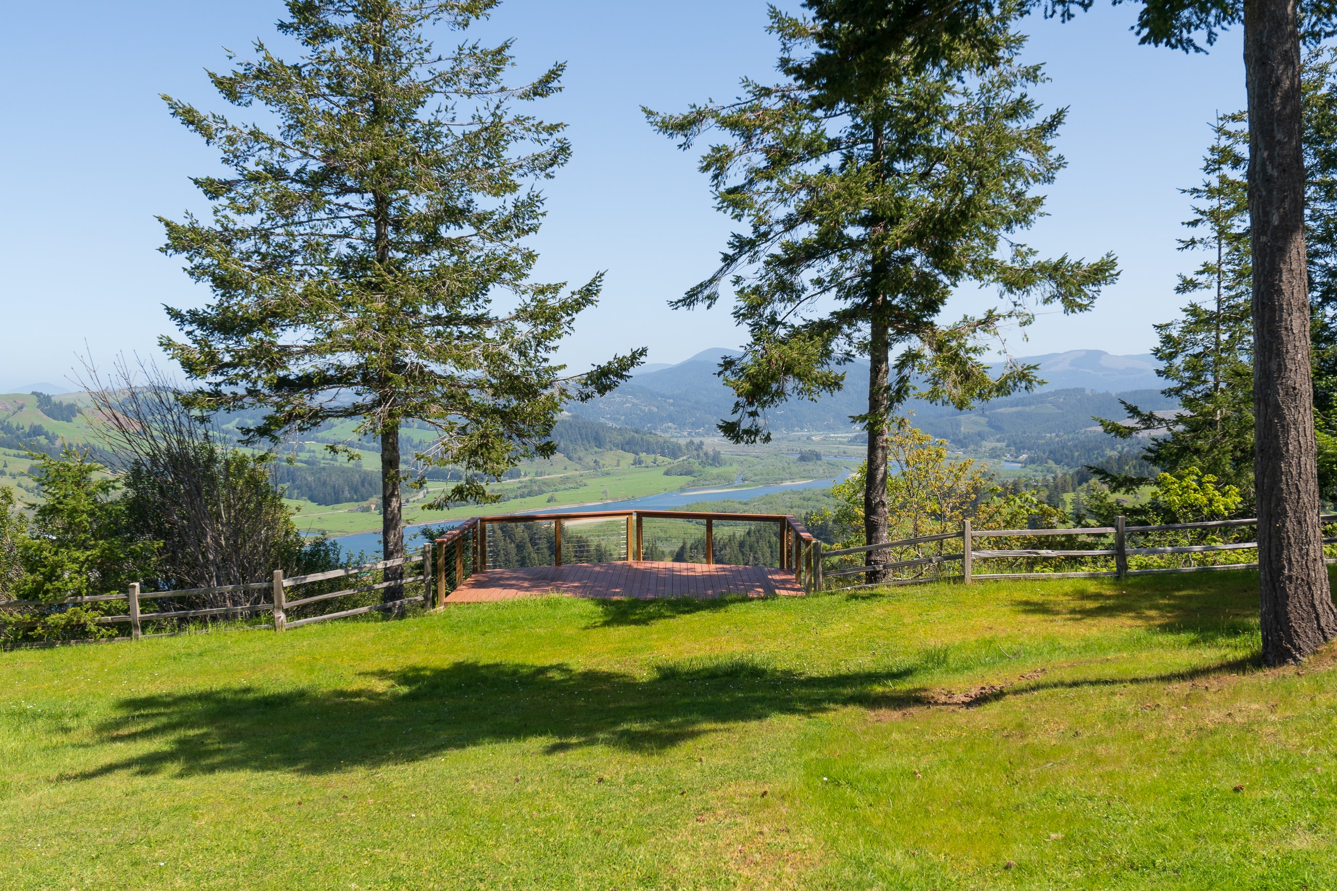  French Chateau High Above Gold Beach - 物件實景