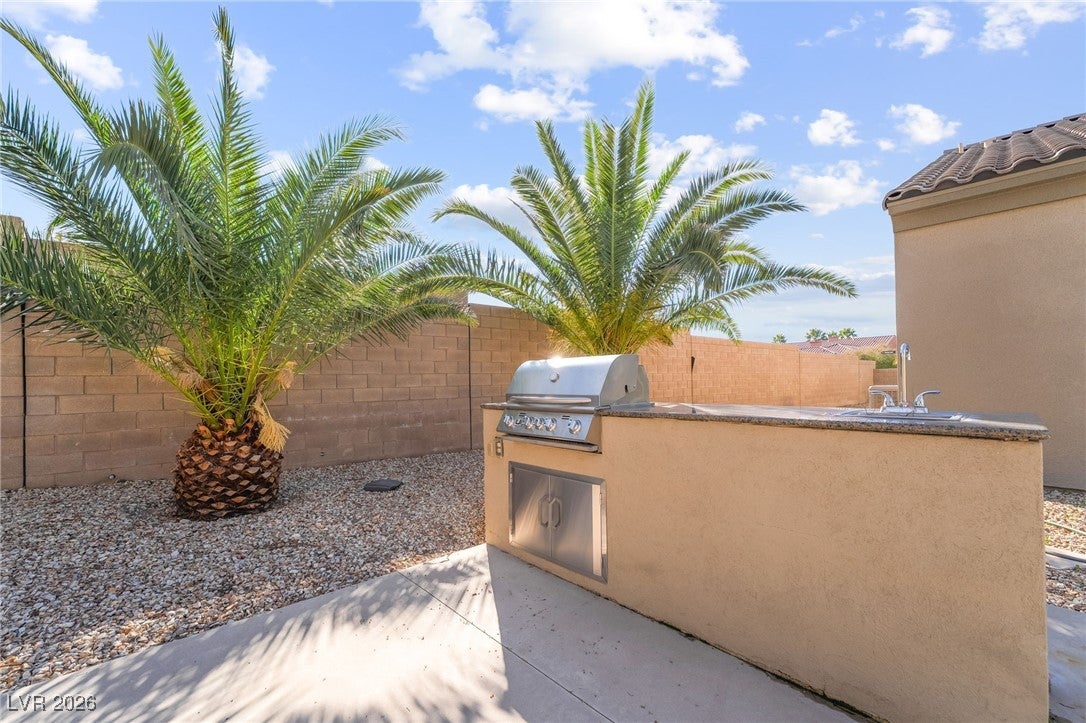 Henderson, Nevada, 89044, United States, 4 Bedrooms Bedrooms, ,4 BathroomsBathrooms,Residential,For Sale,2009744