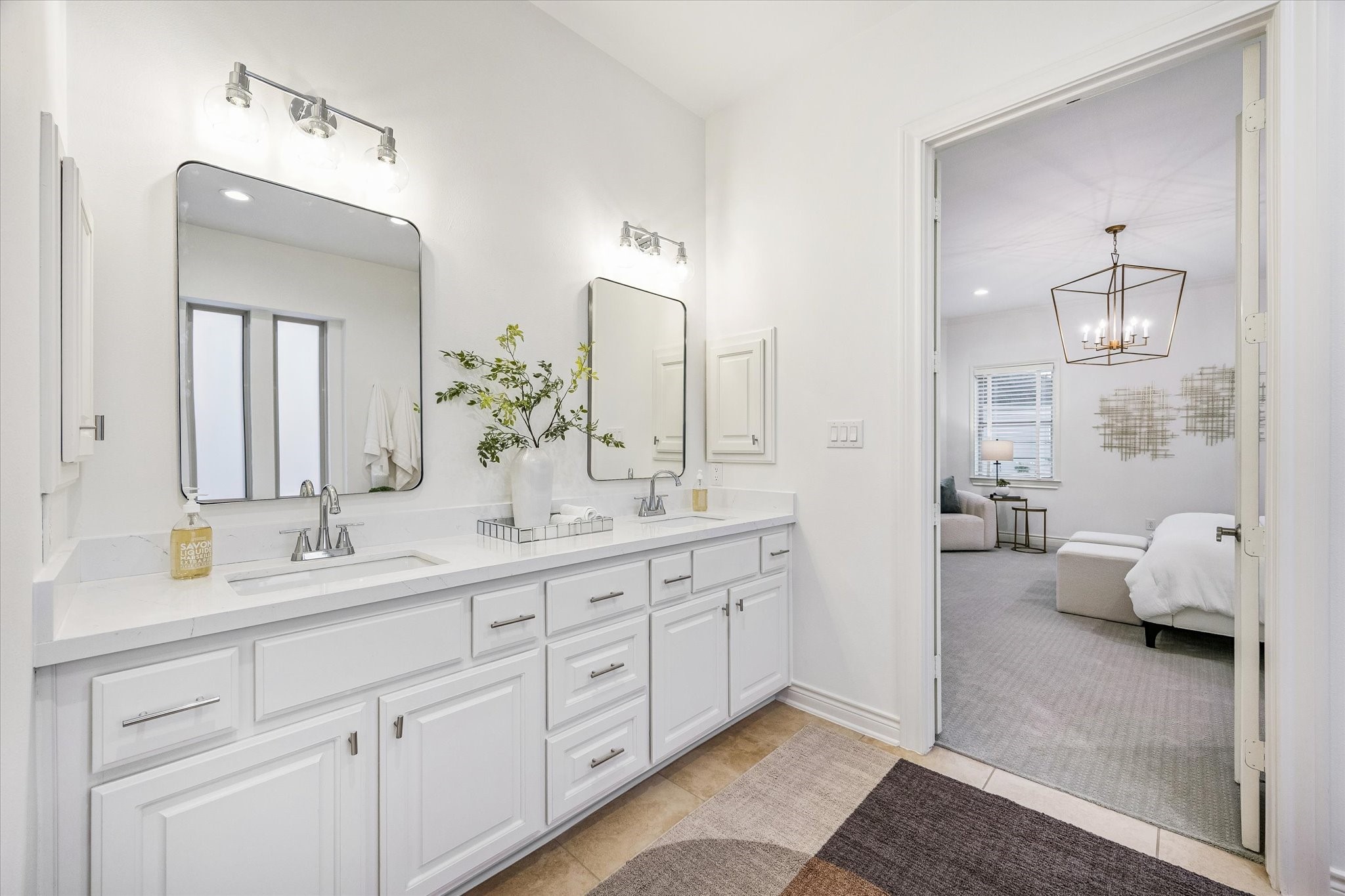  814 Atwell Street - 物件實景