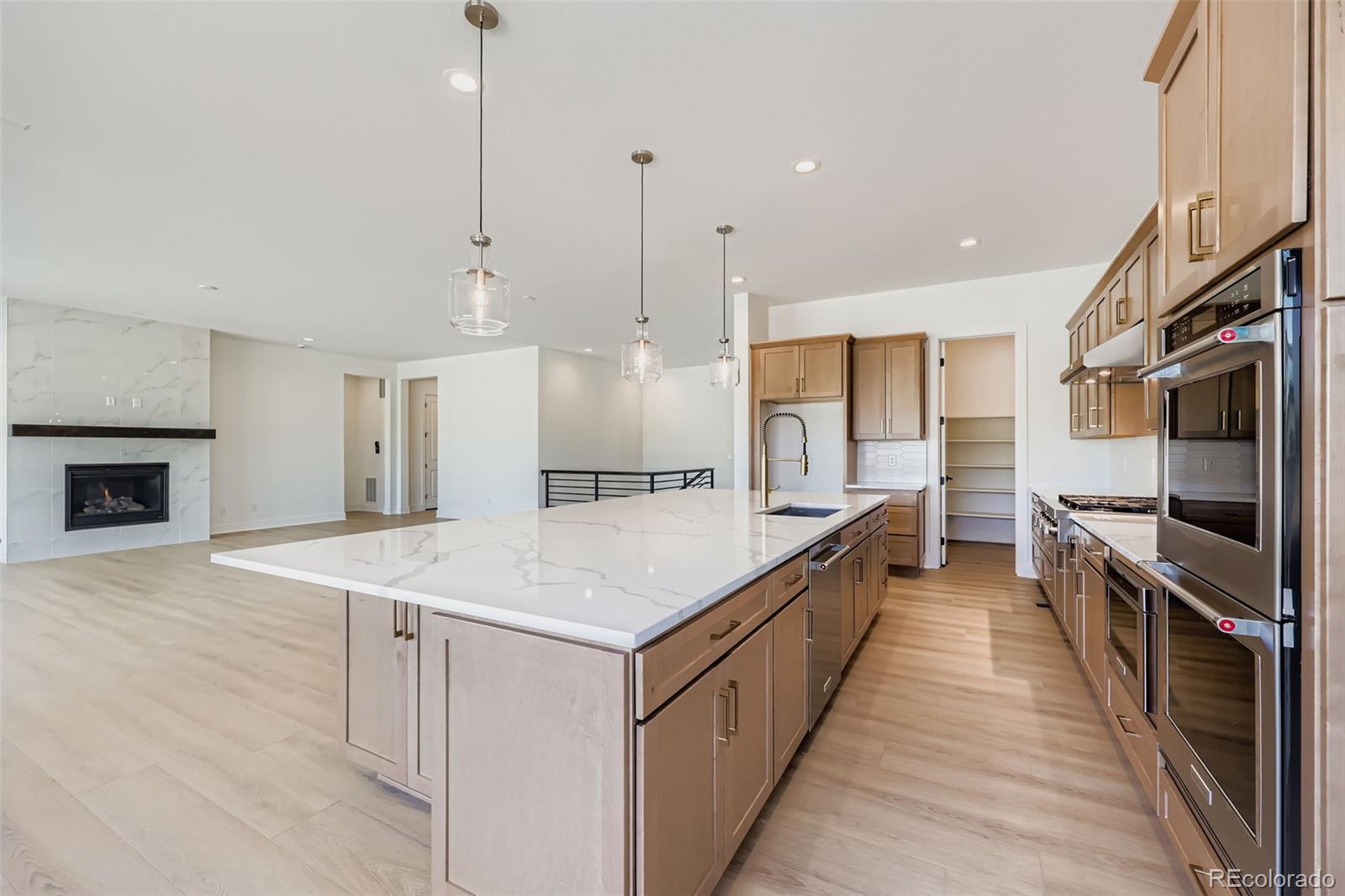Castle Rock, Colorado, 80104, United States, 2 Bedrooms Bedrooms, ,3 BathroomsBathrooms,Residential,For Sale,1828537