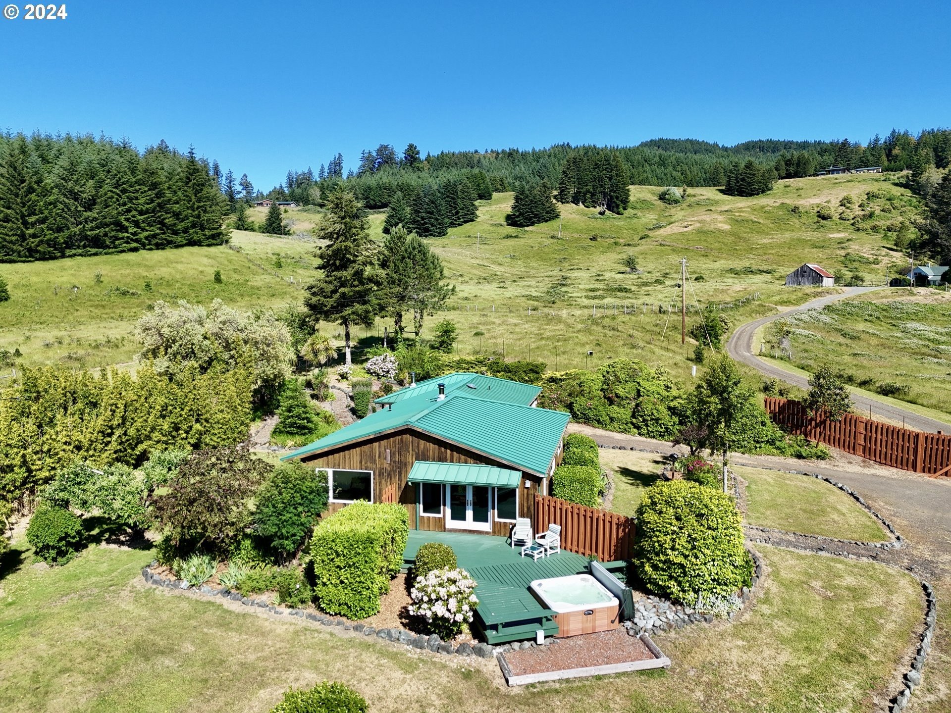 32940 Miller Ranch RD, Gold Beach, Oregon, 97444, United States, 11 Bedrooms Bedrooms, ,10 BathroomsBathrooms,Residential,For Sale,32940 Miller Ranch RD,1460657